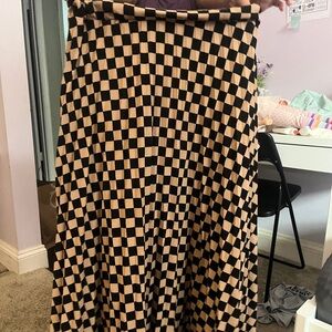 Checkered black patterned long skirt